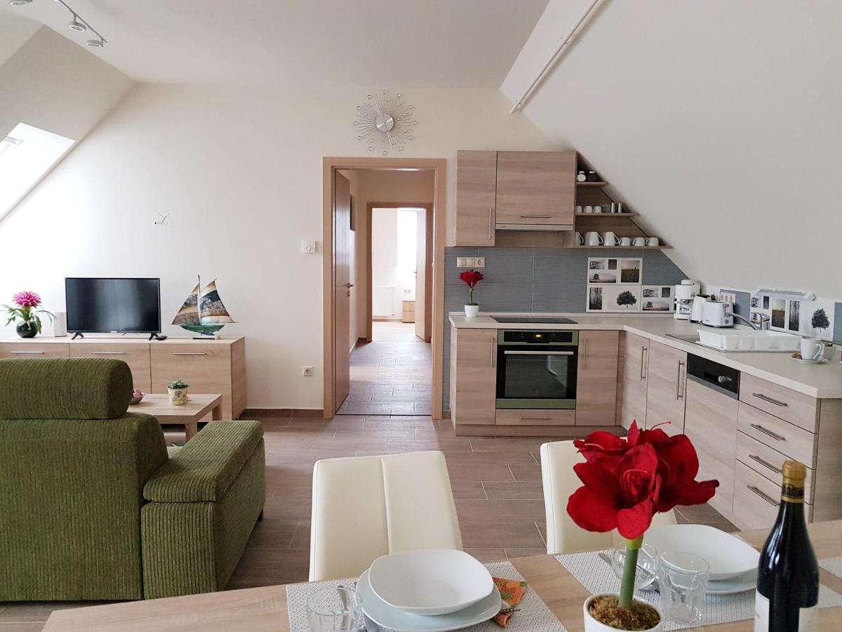 Silver Lodge Apartments Eğri Dış mekan fotoğraf