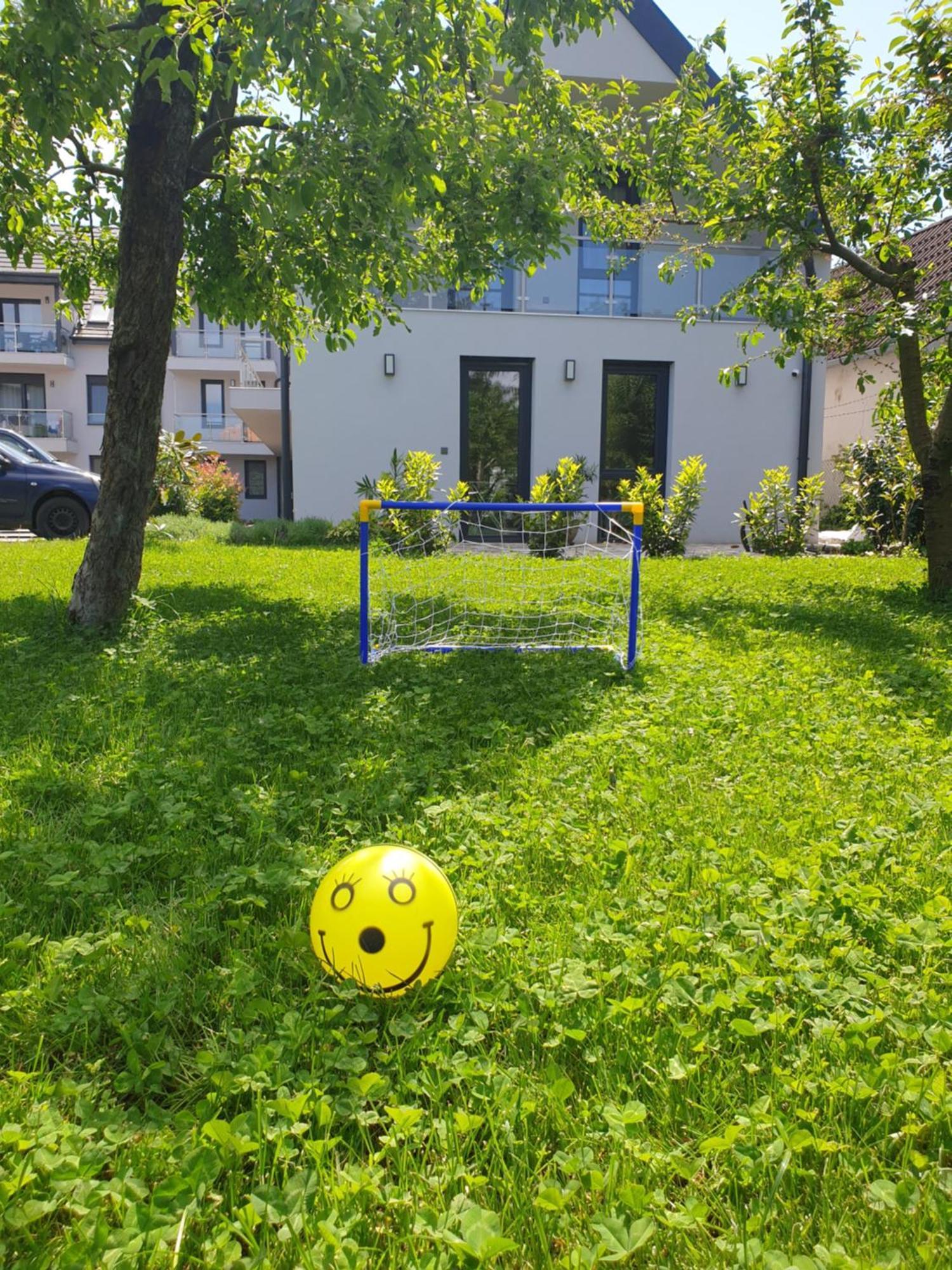 Silver Lodge Apartments Eğri Dış mekan fotoğraf